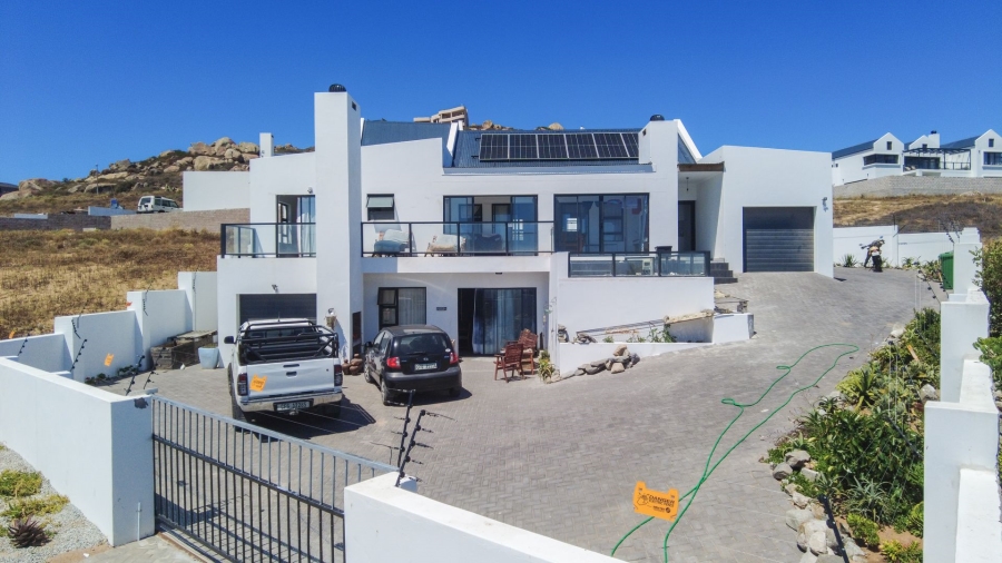 4 Bedroom Property for Sale in Da Gama Bay Western Cape